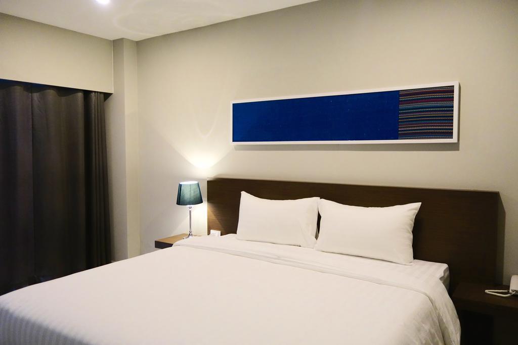 V Hotel Ubon Ratchathani Exterior photo