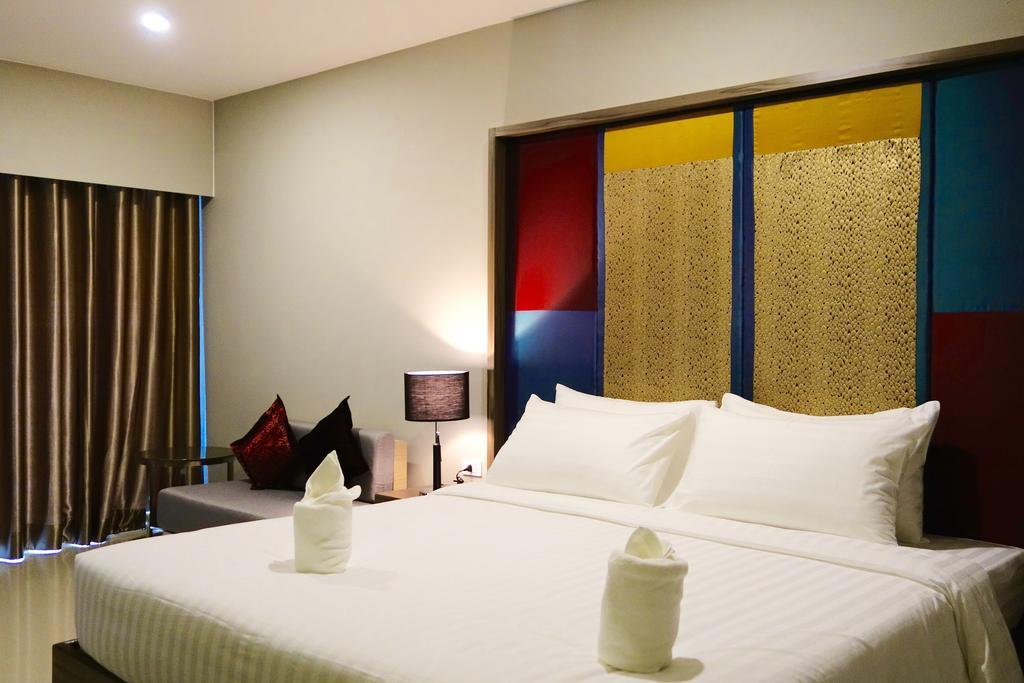 V Hotel Ubon Ratchathani Exterior photo